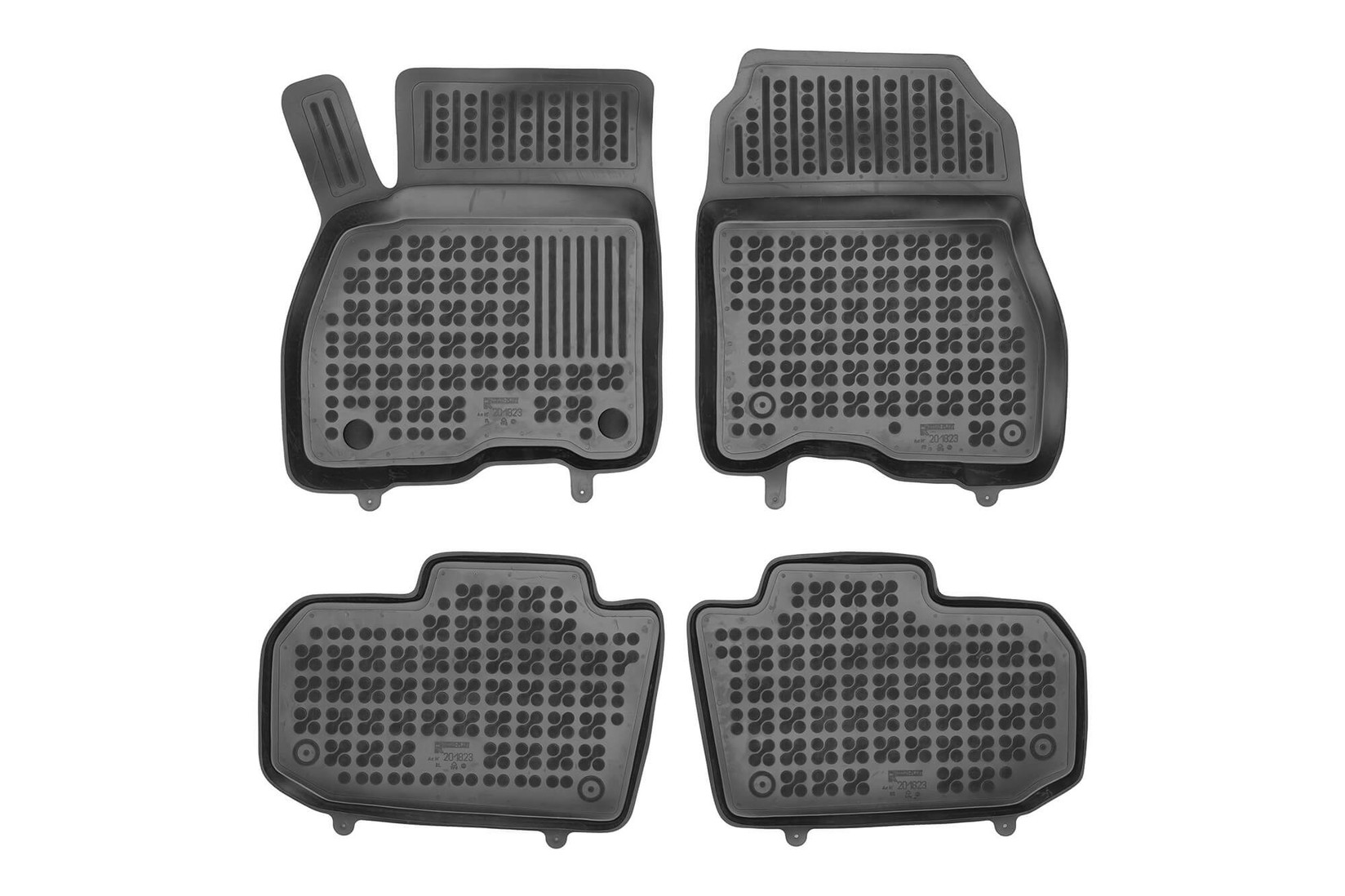 REZAW-PLAST Гумени патосници за Nissan Leaf верзија со аудио систем Босе 2013-2017 4 дела црни