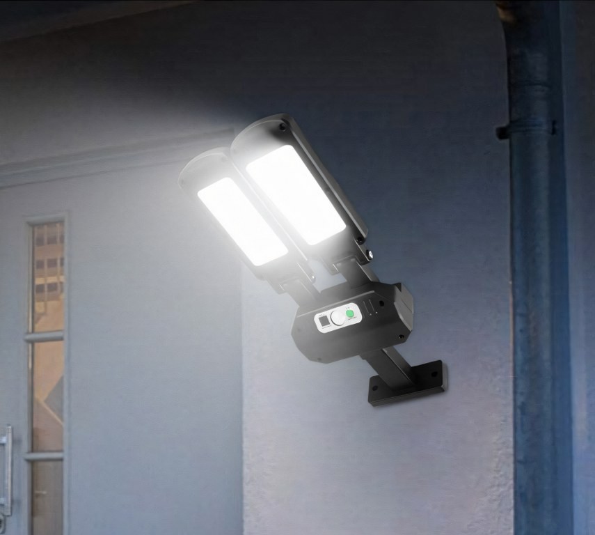 Соларна Двојна Светилка со Сензор