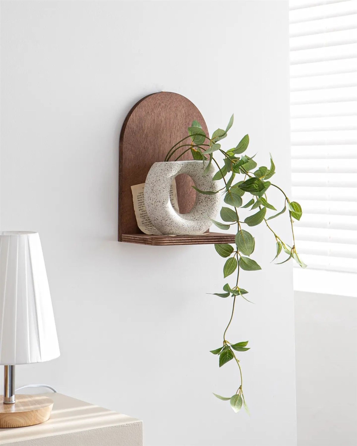 Dzидна полица Hanah Home од орев