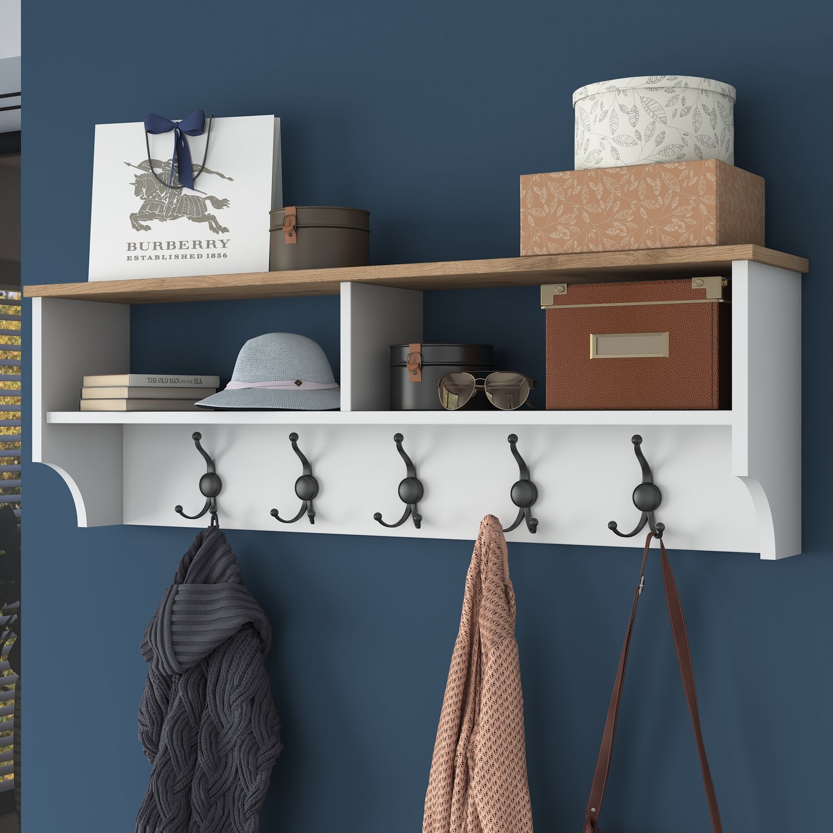 Ханах Хоум Чивилук Бели