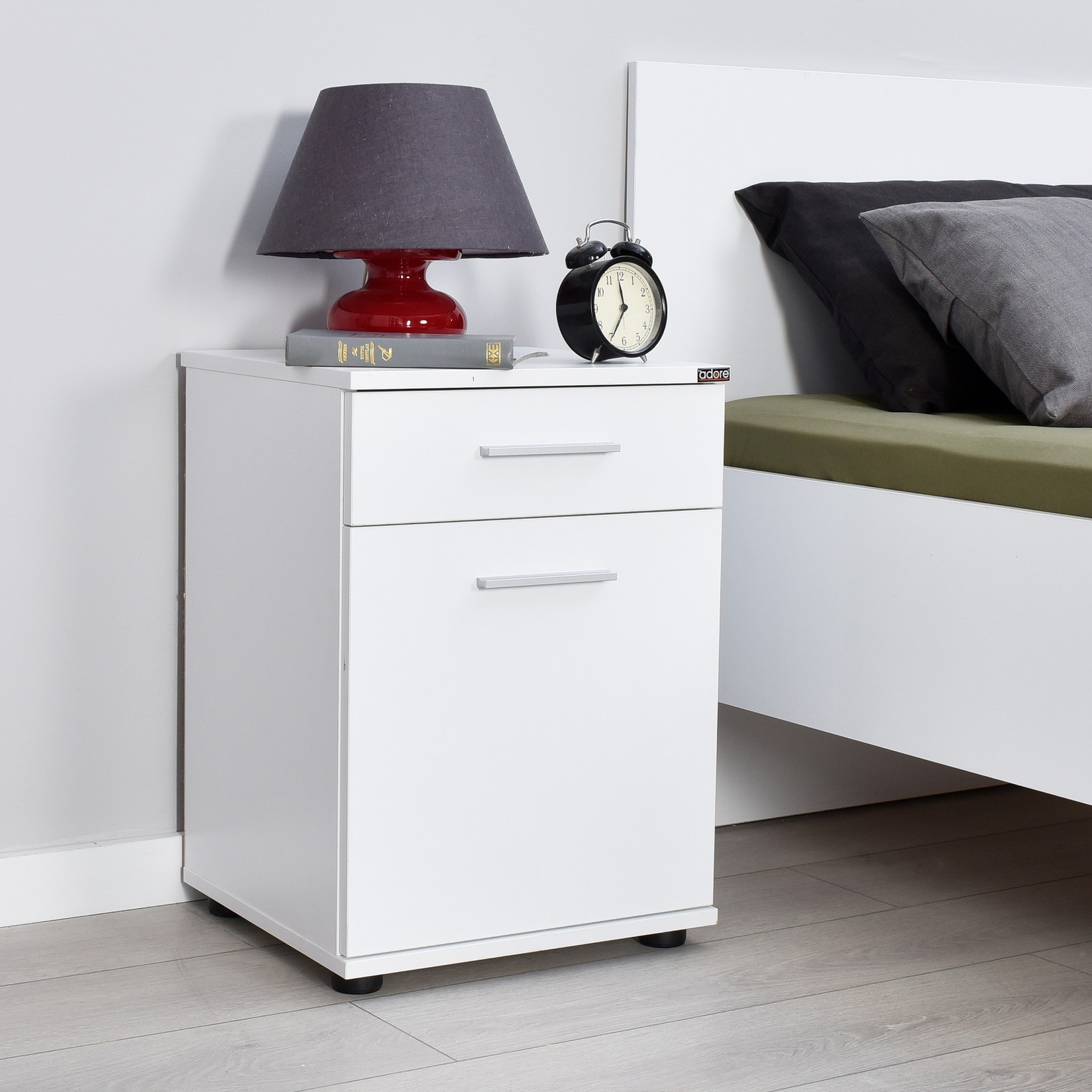 Ноќна масичка Hanah Home 40x57x39 см бела