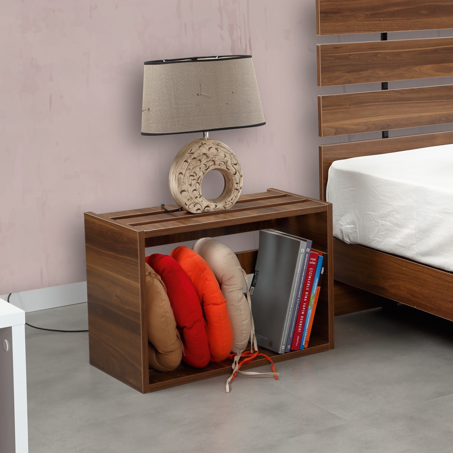 Ноќна масичка Hanah Home Fuga 60 x 43 x 33 см, орев