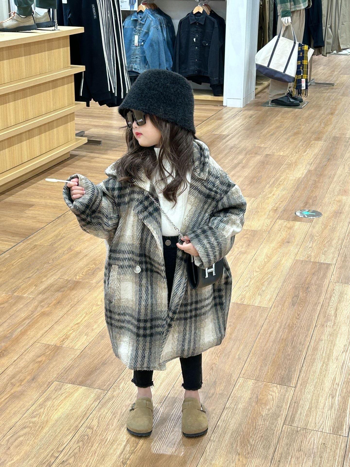 Карирано Палто