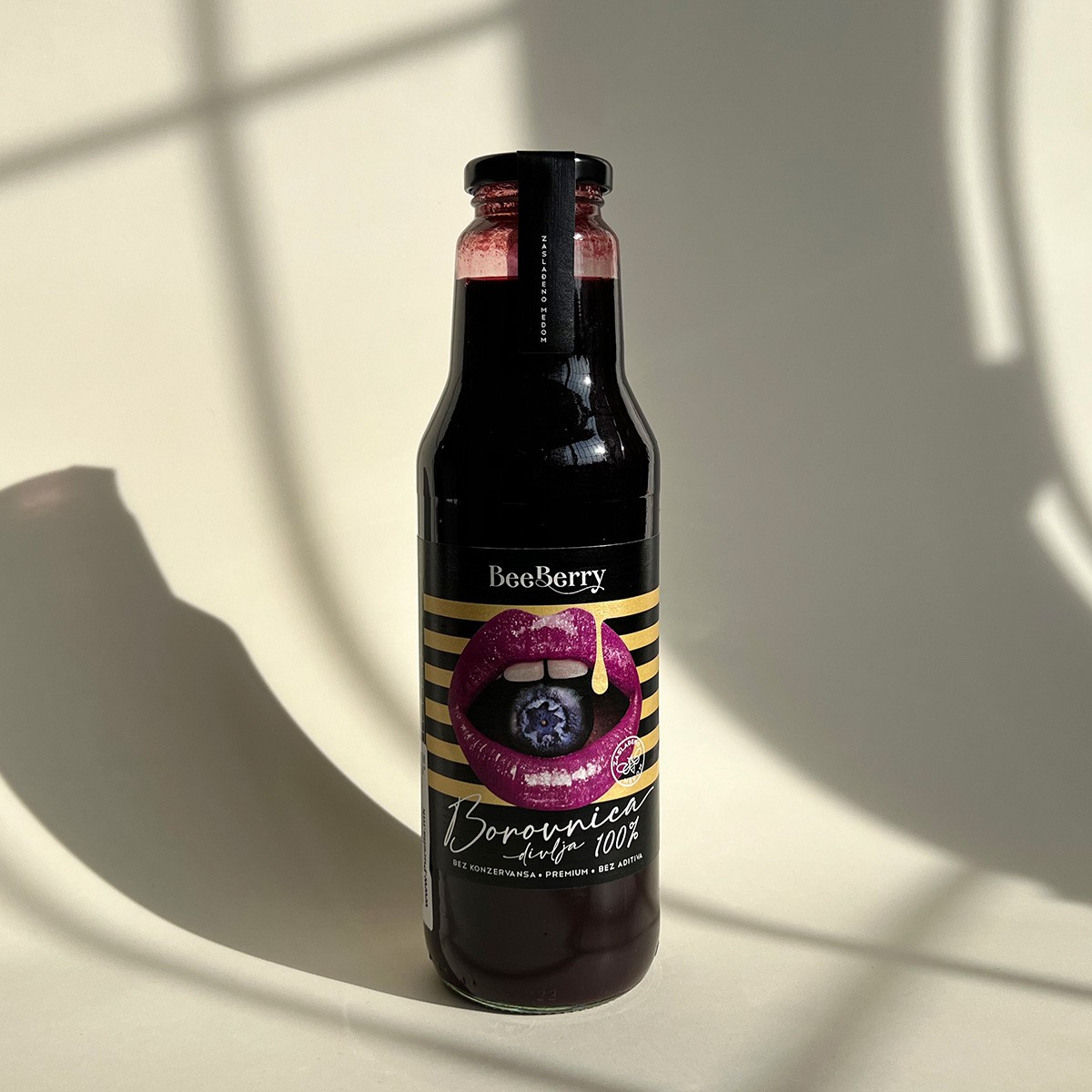 BeeBerry Сок од дива боровница со мед (0.75L) 100% Природно