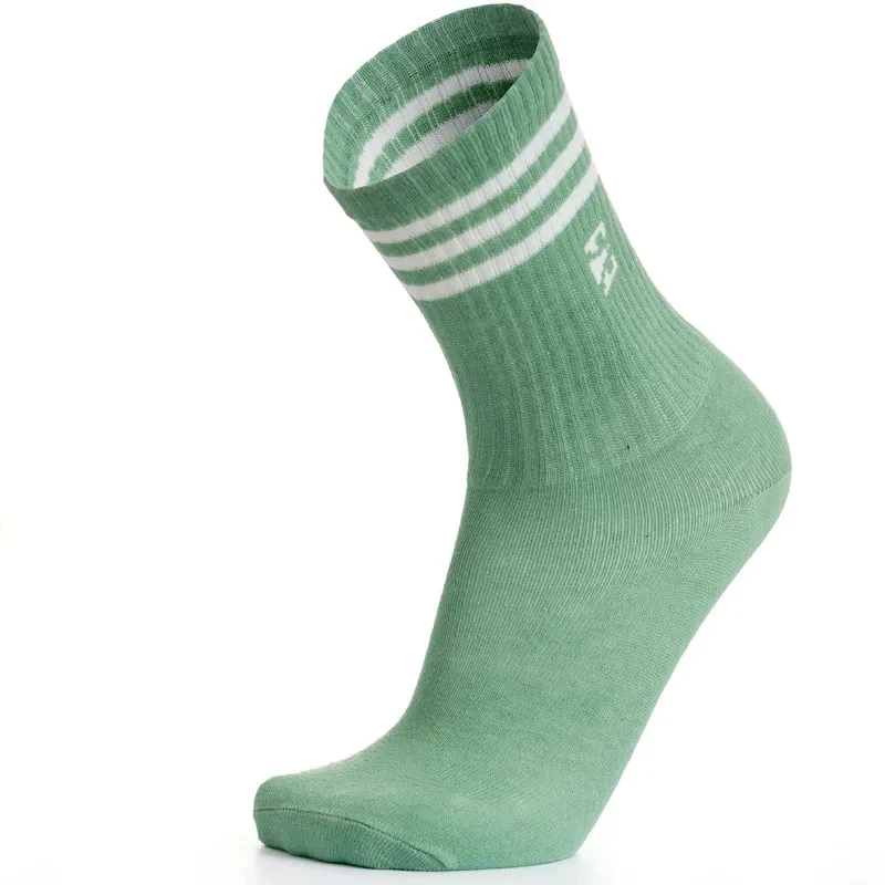 Победник во чорапите за исток, зелени,