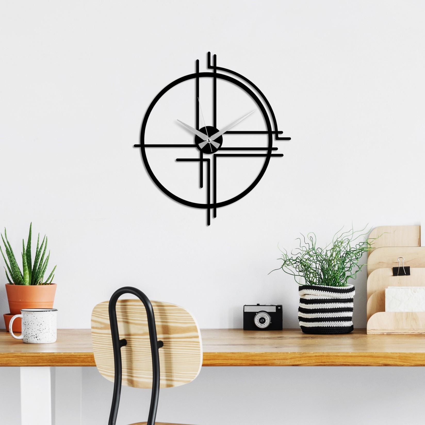 Wallity dzиден часовник 49x44 см црн