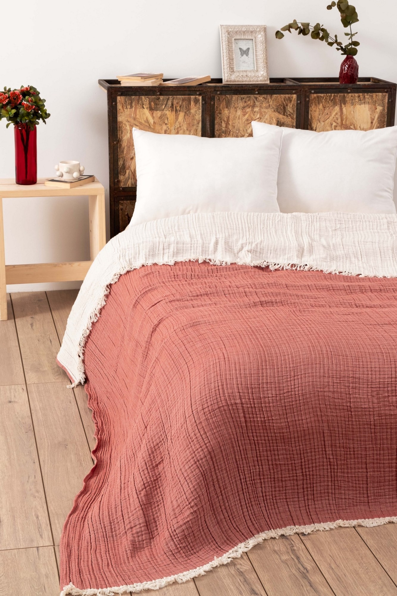 L'essentiel Maison Ќебе за француски кревет Бронза