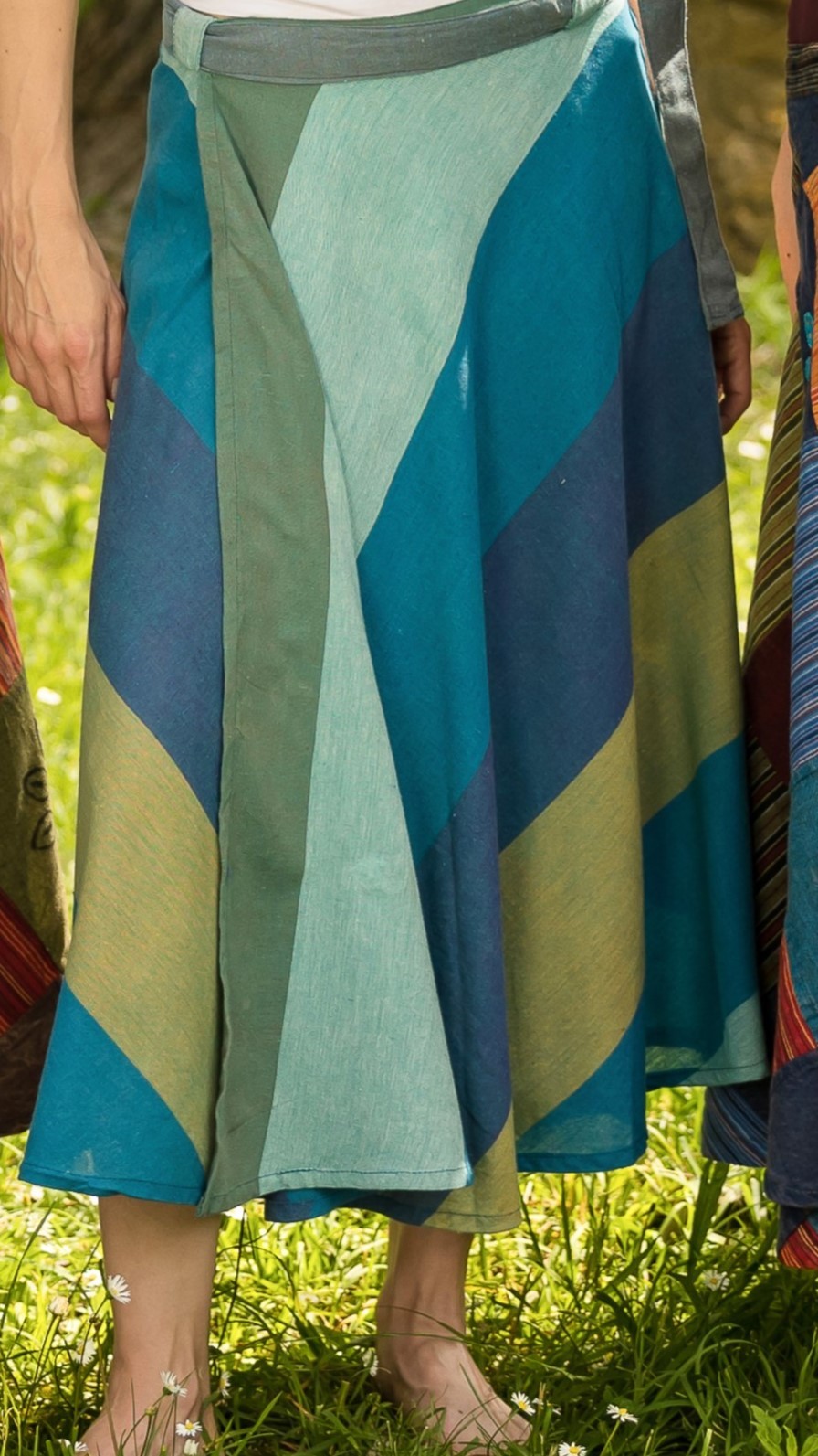 HIPPIE PLANET Здолниште со парчиња на преклоп - Универзална големина, широки риги