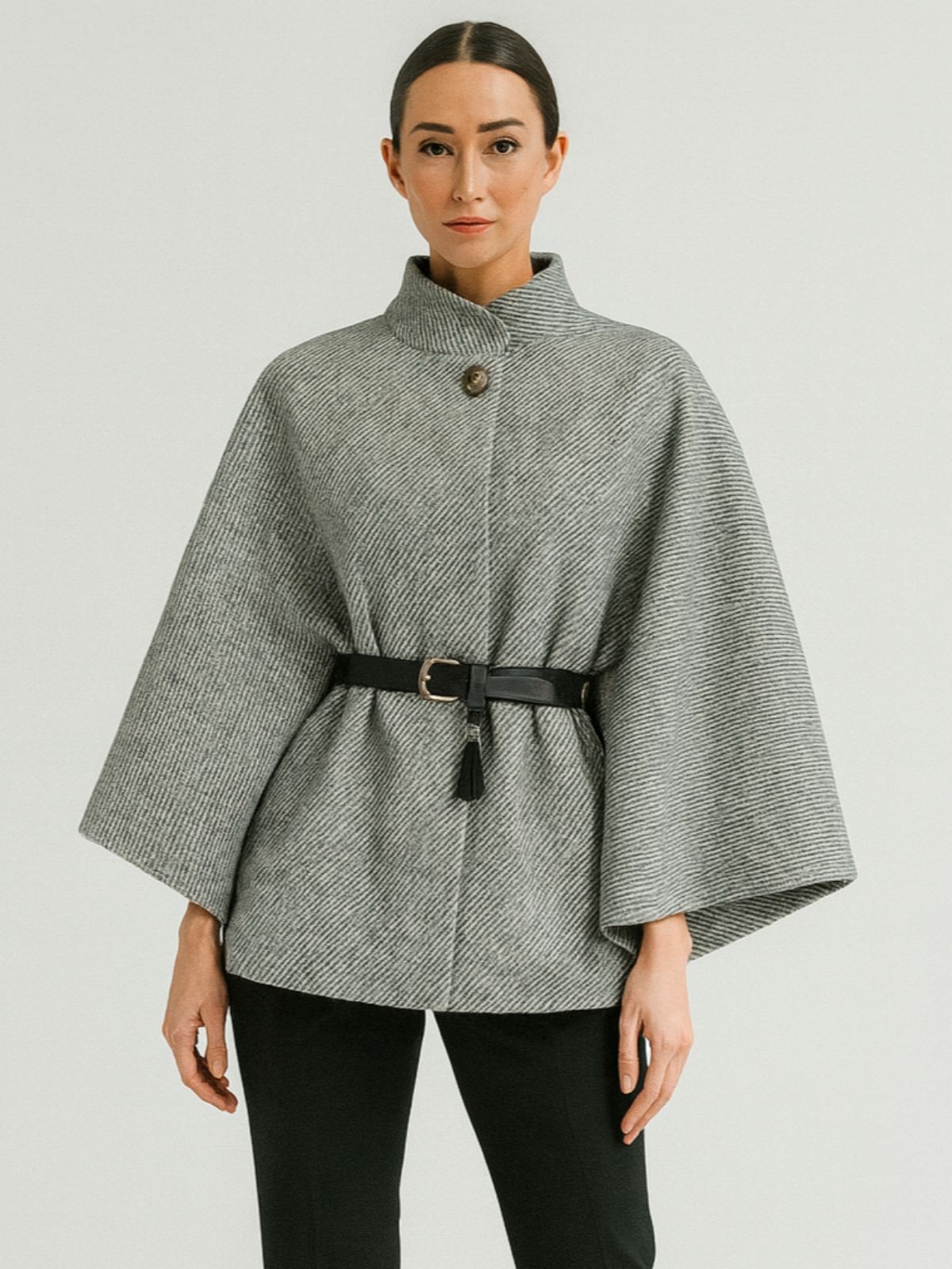 Iveri Пончо сива рига