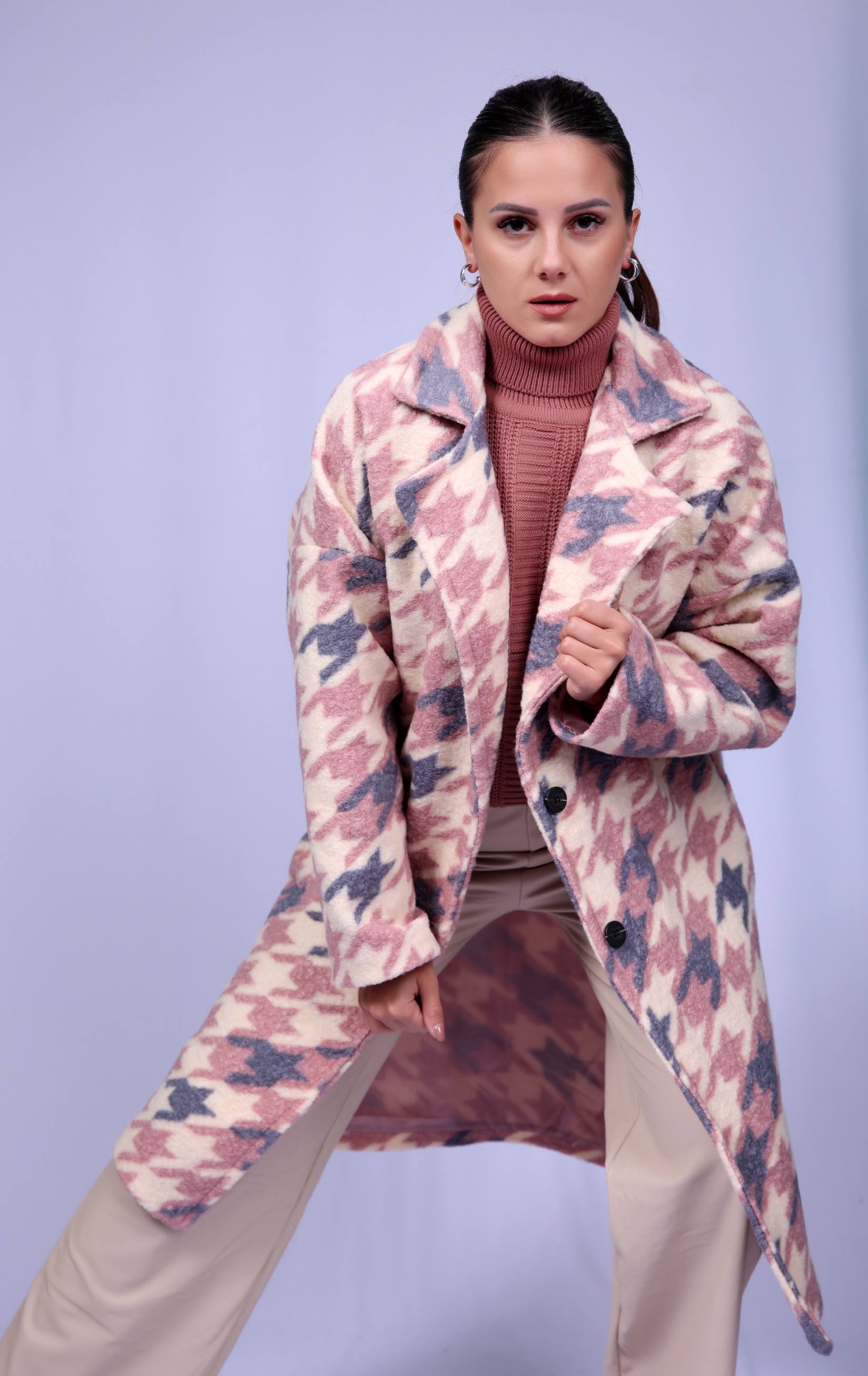 IVERI Палто цик цак розово бело право