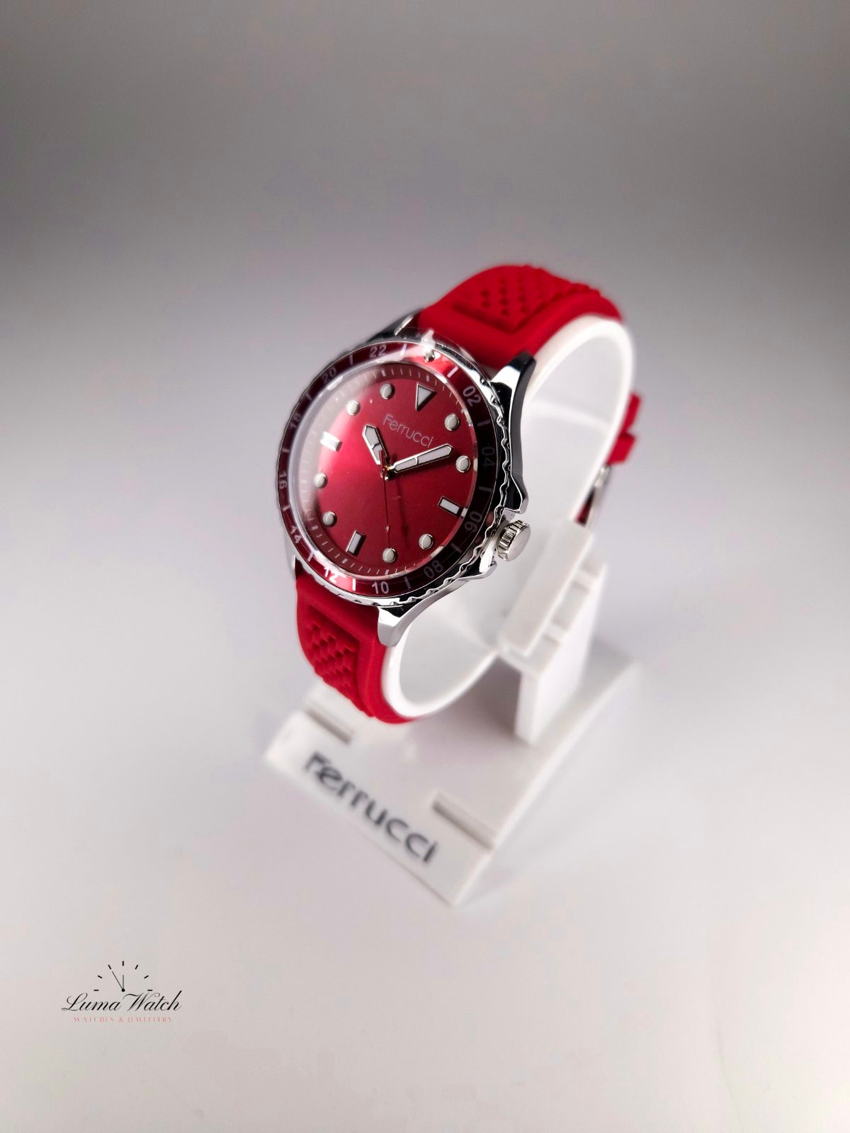 FERRUCCI Часовник