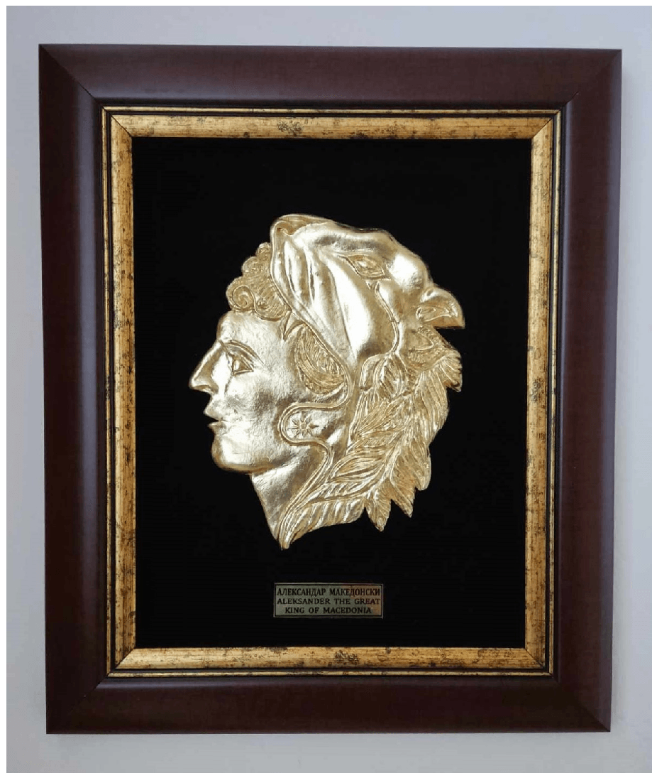 MACEDONIAN CORNER Слика Александар Македонски изработена од бакар со позлата