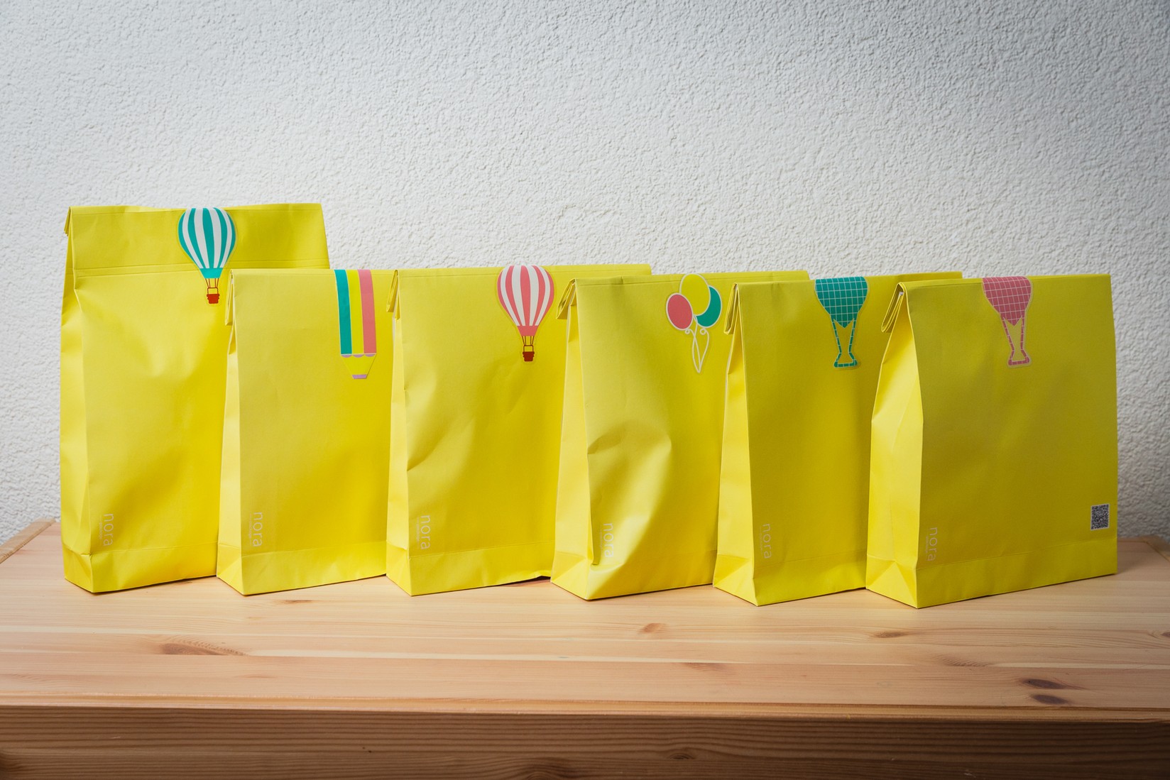 Nora package Сет од пет хартиени ќеси жолти