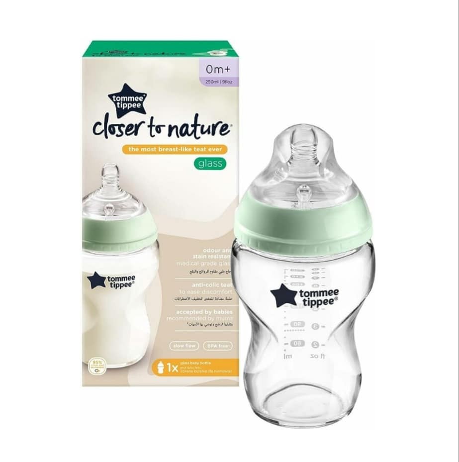 TOMMEE TIPPEE Стаклено Шише 250 Мл
