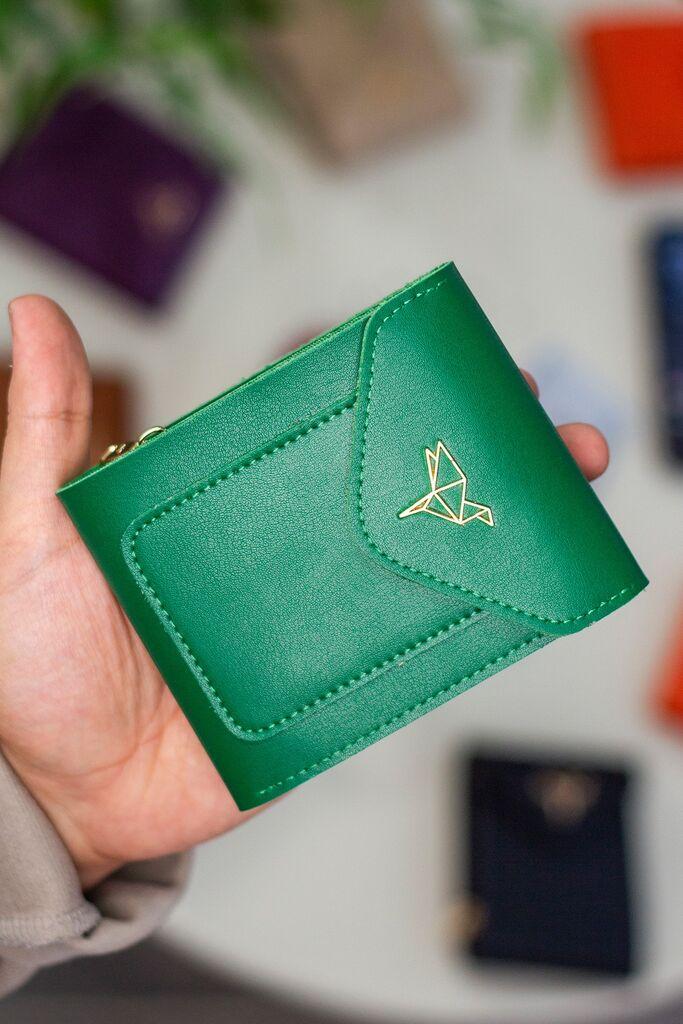 Женски паричник Garbalia од Перу, црн