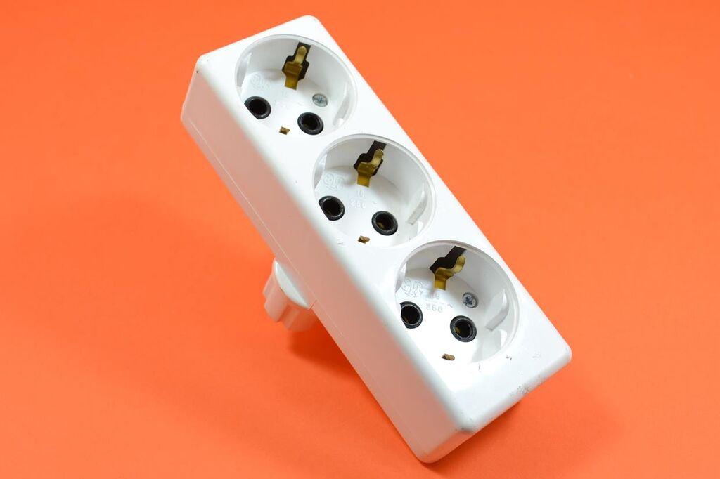 Alfa Electric Трополна кутија со монтажен излез Elid пр/5×2.5/1.5 TTE02300