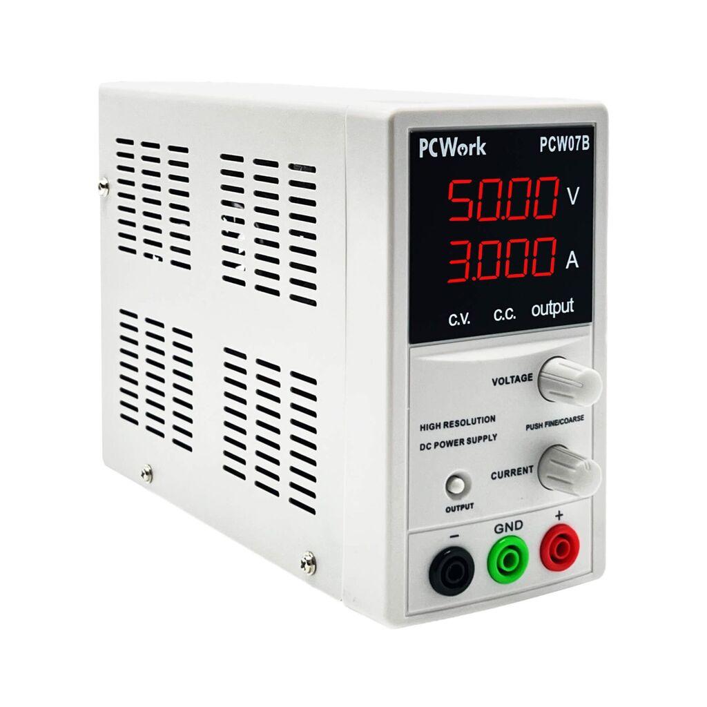 Pc Work Лабораториско напојување 0-50V 0-3A  PCW07B