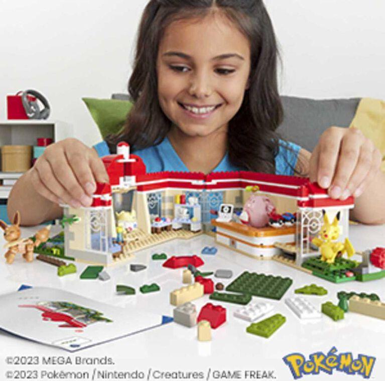 Pokemon Mega Construx Pokémon – Forest Center (648 делови)
