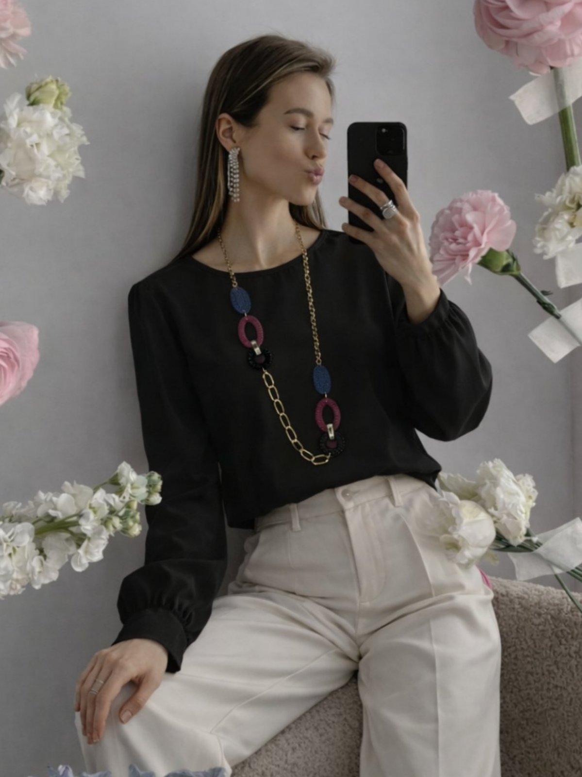 IVERI Кратка широка еднобојна кошула со декоративна огрлица