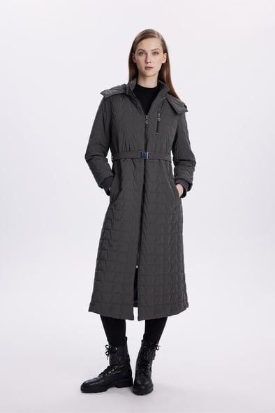 ZUHRE Зимска јакна со капуљача